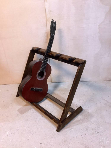 مولتی استند ۴ تایی گیتار، تار و سه تار